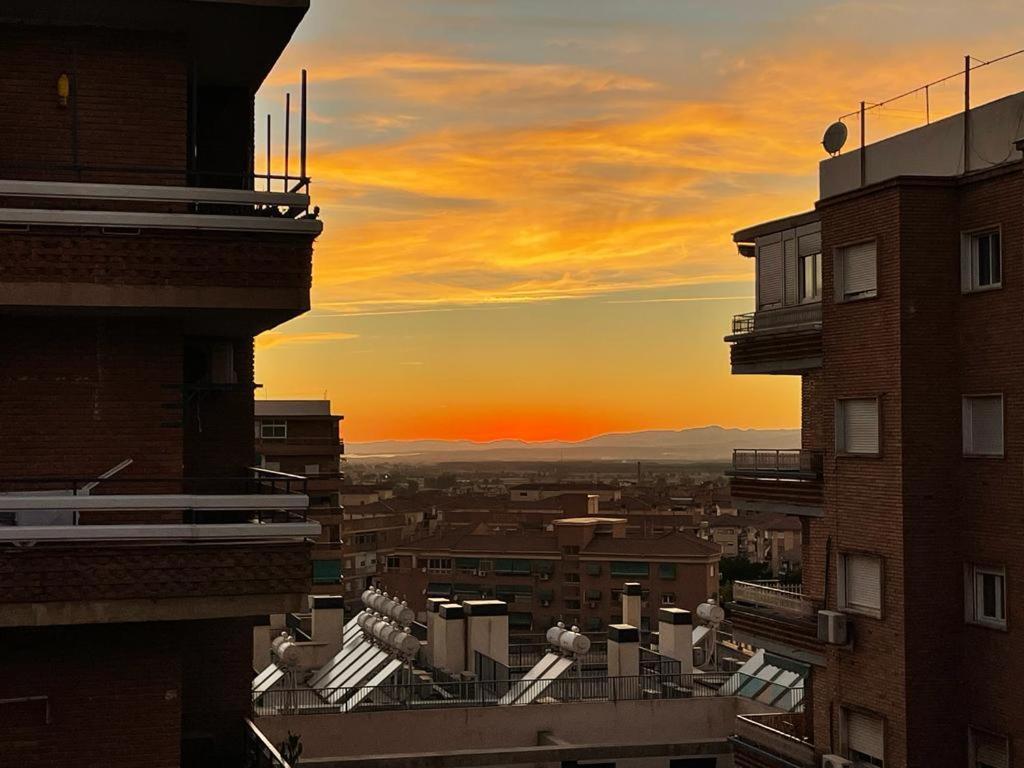 Precioso Apartamento. Buenas Vistas Y Tranquilidad Apartment Granada Exterior photo